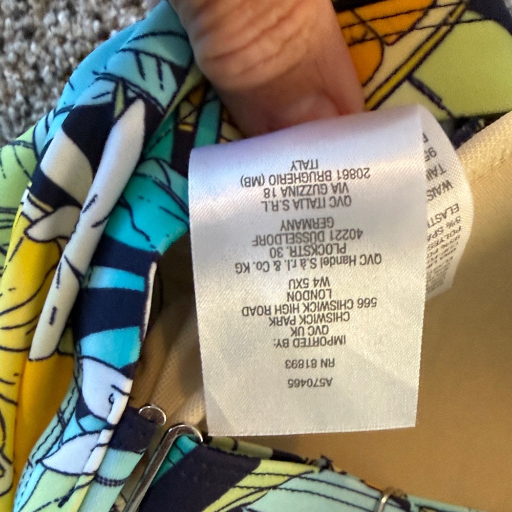 Vibrant Citrus Print Women Swim One Piece - Picture 7 of 7